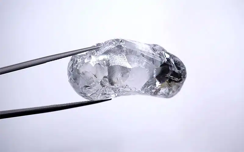Diamond studs